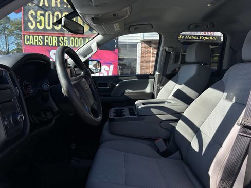 Used 2017 Chevrolet Silverado 1500 Custom w/ Custom Convenience Package image 23