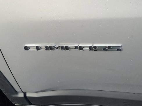 Certified 2023 Jeep Compass Latitude w/ Sun and Sound Group image 15