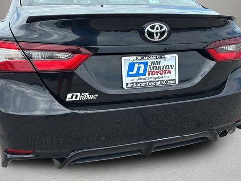 Used 2023 Toyota Camry SE FWD image 29
