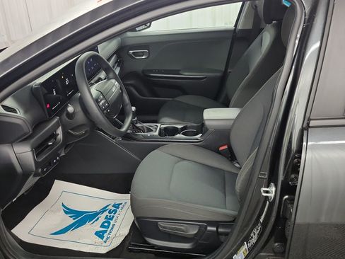 Used 2025 Kia K4 FWD image 7
