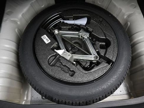 Used 2024 Honda Civic Sport Touring image 16