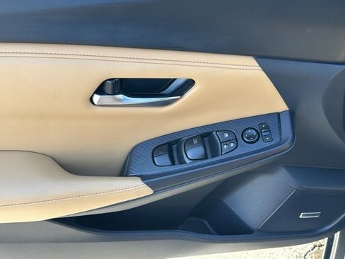 Certified 2024 Nissan Sentra SV w/ SV Premium Package image 18