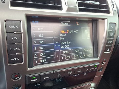 Used 2021 Lexus GX 460 Premium w/ Premium Package image 18