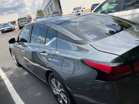 Used 2019 Nissan Altima 2.5 S FWD image 7