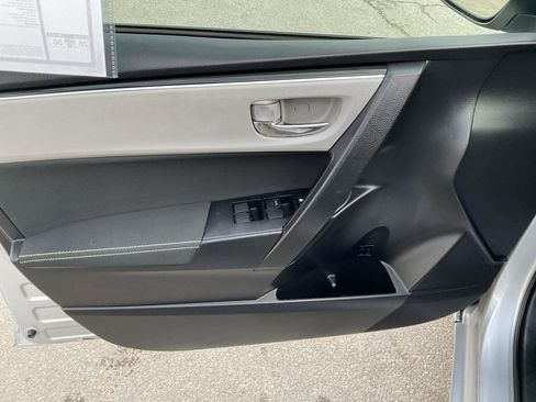 Used 2017 Toyota Corolla LE image 13