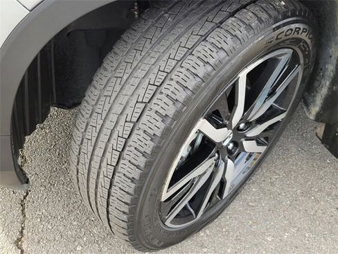 Used 2021 Honda Pilot Touring image 23