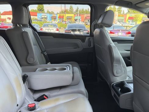 Used 2018 Honda Odyssey EX-L image 15