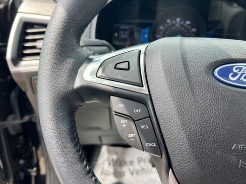 Certified 2023 Ford Edge SEL w/ Convenience Package AWD/4WD image 9