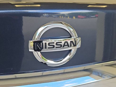 Used 2015 Nissan Altima 2.5 SV w/ Convenience Package FWD image 25