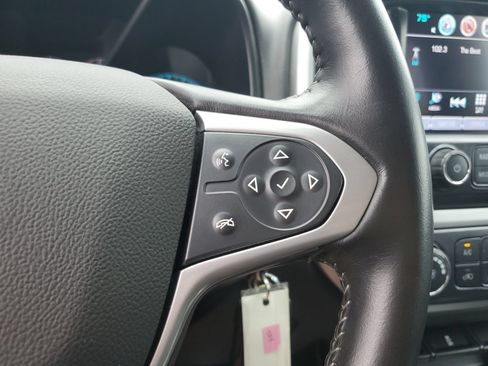 Used 2018 Chevrolet Colorado LT w/ Redline Special Edition AWD/4WD image 22