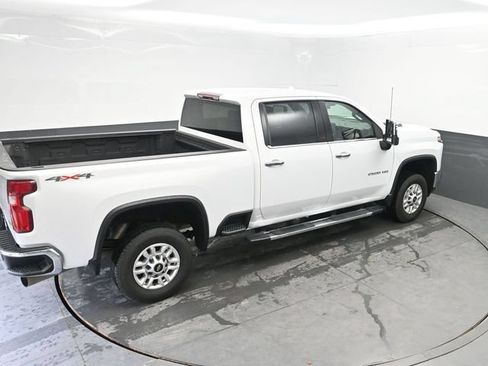 Used 2024 Chevrolet Silverado 2500 LTZ AWD/4WD image 23