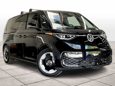 New 2025 Volkswagen ID. Buzz Pro S image 2