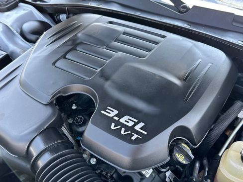 Used 2022 Dodge Charger SXT w/ Cold Weather Package RWD image 26
