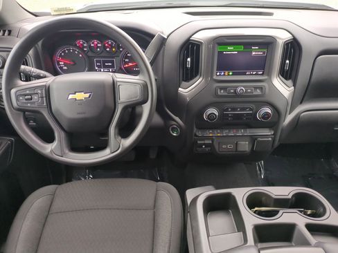 Certified 2025 Chevrolet Silverado 1500 Custom w/ LPO, Dark Essentials Package AWD/4WD image 28