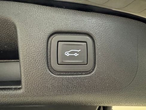 Used 2024 Chevrolet Blazer EV RS AWD/4WD image 24