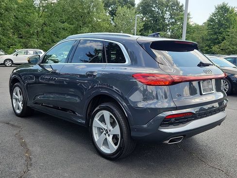Certified 2025 Audi Q5 Premium Plus w/ Premium Plus AWD/4WD image 10