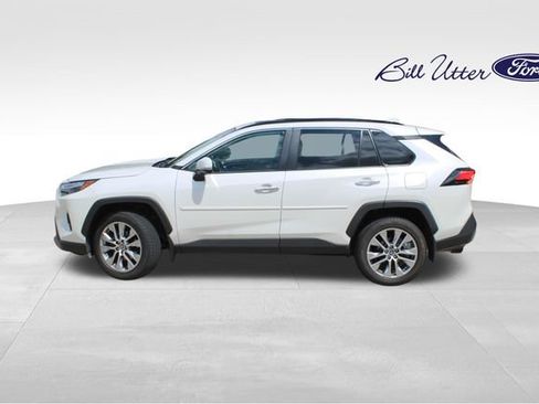 Used 2022 Toyota RAV4 Limited w/ Limited Grade Weather Package AWD/4WD image 8