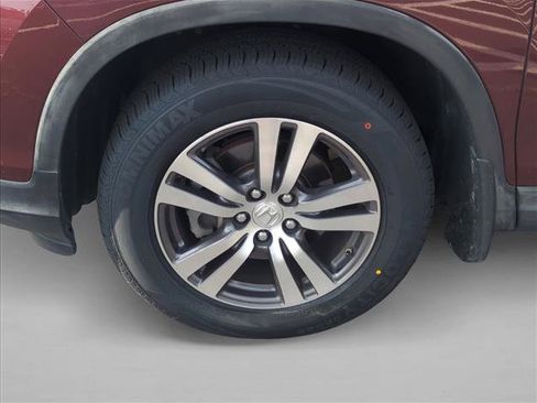 Used 2017 Honda Ridgeline RTS image 24