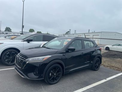 Used 2023 Nissan Kicks SR w/ SR Premium Package