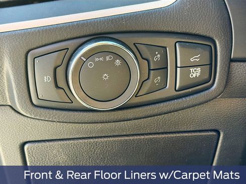 Used 2022 Ford Edge SEL w/ Convenience Package image 16