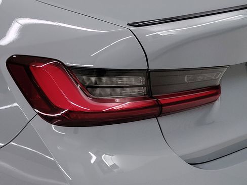 New 2026 BMW 330i Sedan w/ M Sport Package image 11