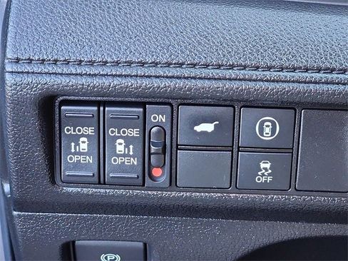 Certified 2023 Honda Odyssey EX-L image 26