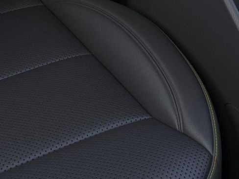 New 2026 Chevrolet Trax ACTIV w/ Sunroof Package image 21