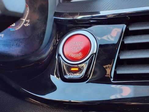 Used 2020 BMW M5 w/ Executive Package image 22