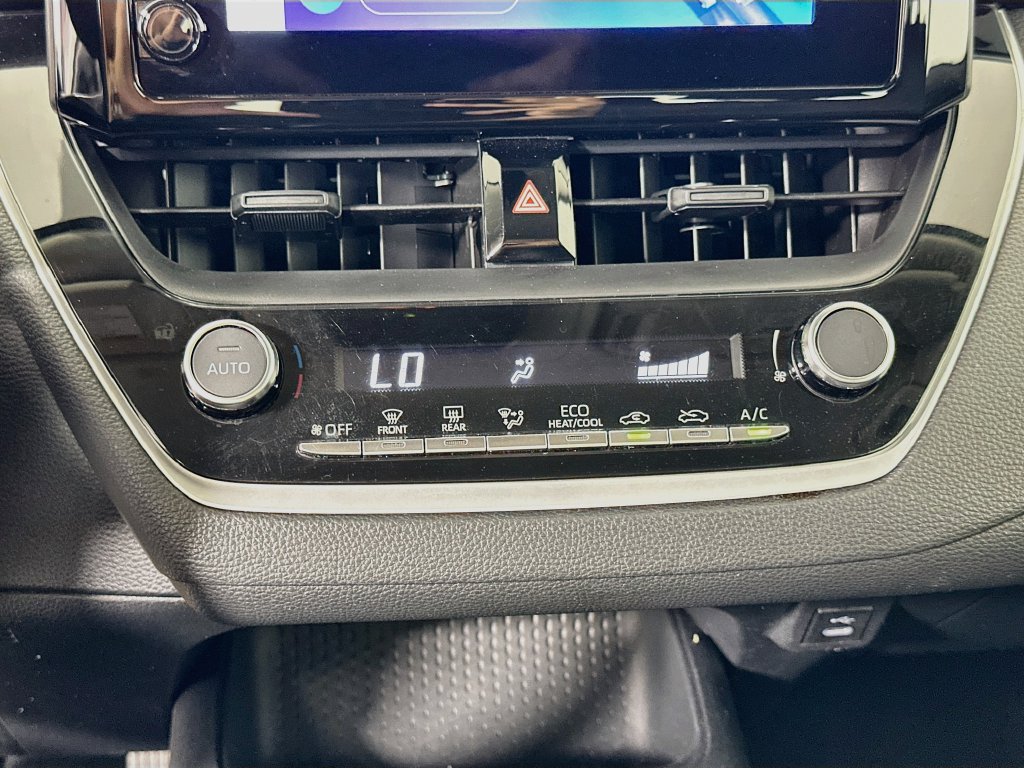 Certified 2024 Toyota Corolla LE FWD image 16