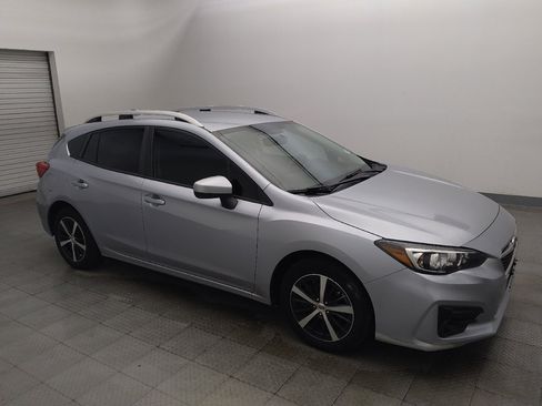 Used 2019 Subaru Impreza 2.0i Premium w/ Eyesight & BSD/Rcta & SRF AWD/4WD image 11