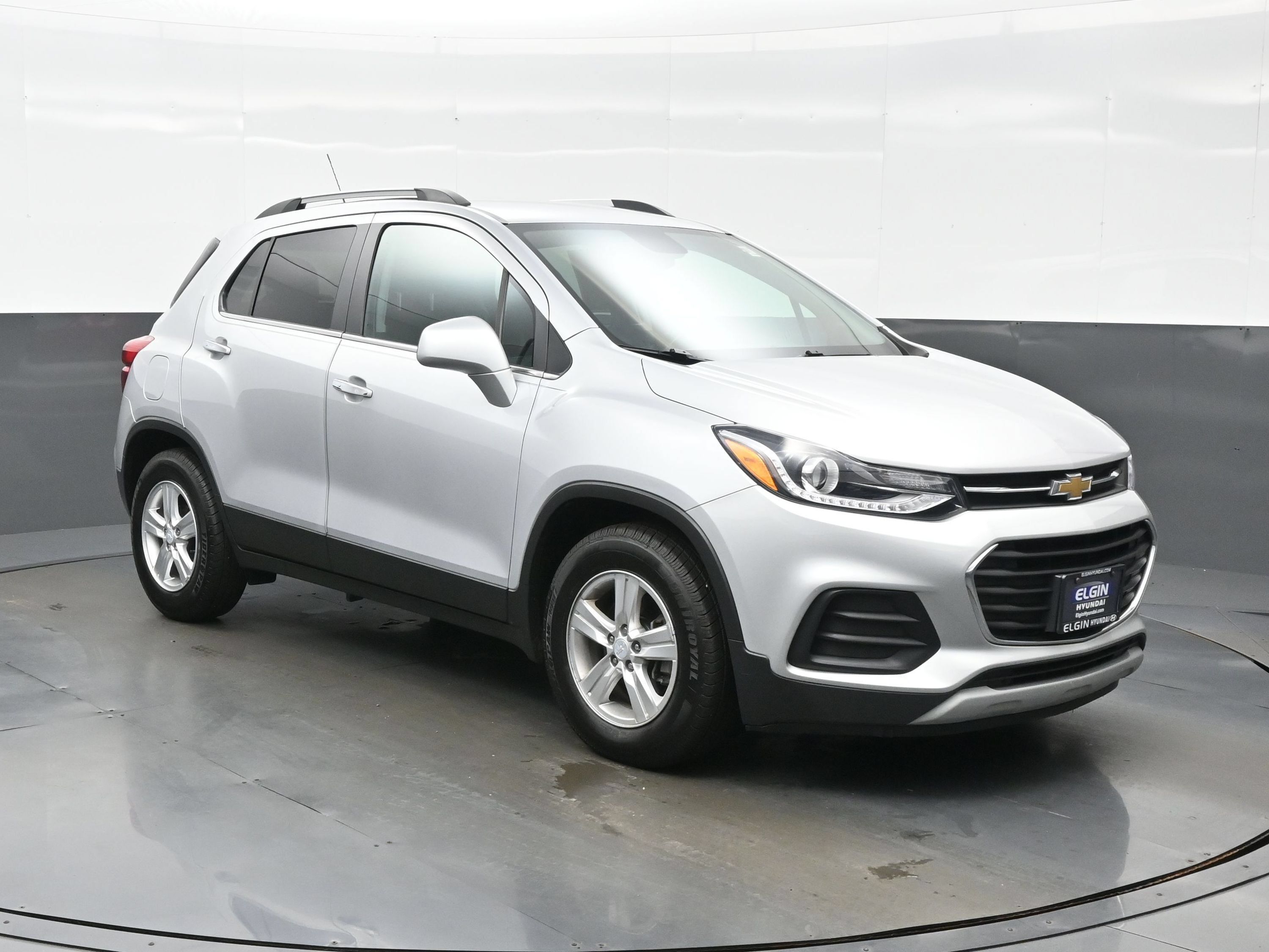 Used 2018 Chevrolet Trax LT w/ Driver Confidence Package FWD image 8