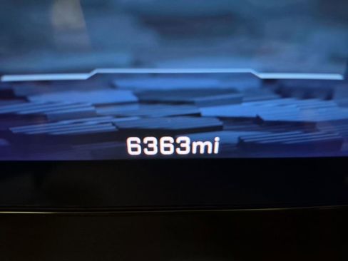 Used 2026 Chevrolet Tahoe Z71 w/ Comfort Package image 12