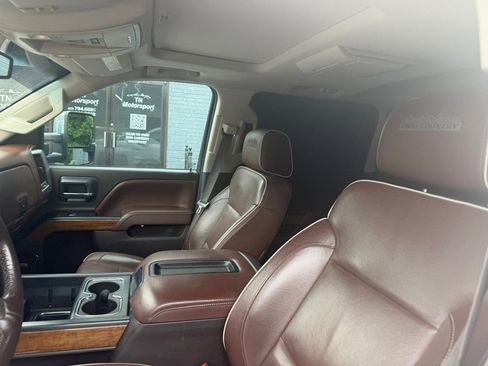 Used 2015 Chevrolet Silverado 2500 High Country w/ Duramax Plus Package AWD/4WD image 50