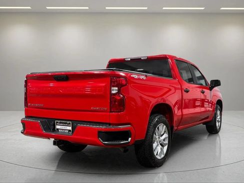Used 2022 Chevrolet Silverado 1500 Custom AWD/4WD image 3