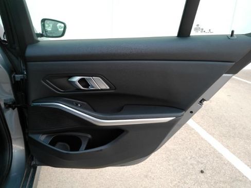 Used 2023 BMW 330i Sedan w/ Driving Assistance Package RWD image 26