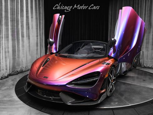 Used 2022 McLaren 765LT RWD image 2