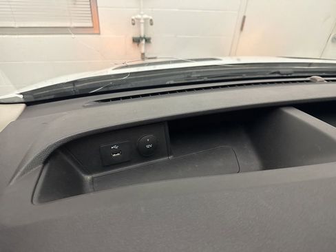 Used 2020 Ford Transit 350 XL image 20