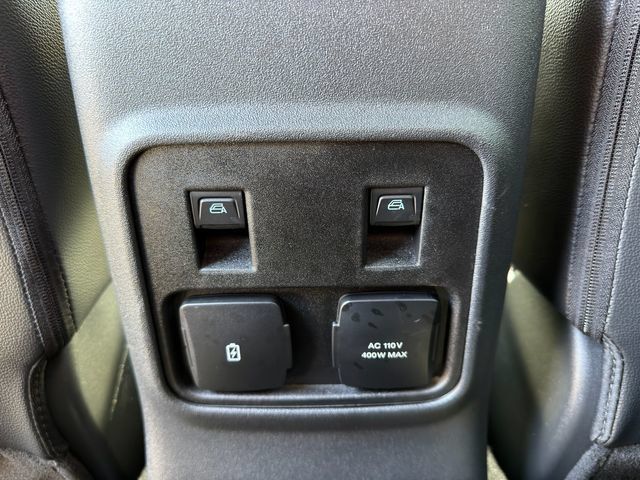 Used 2024 Ford Bronco Outer Banks AWD/4WD image 16