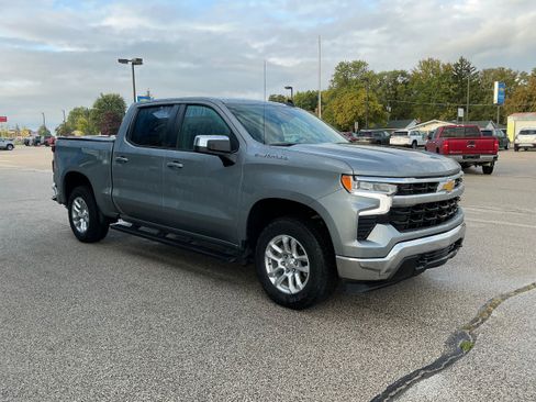 Used 2023 Chevrolet Silverado 1500 LT w/ LPO, Liner Protection Package image 18