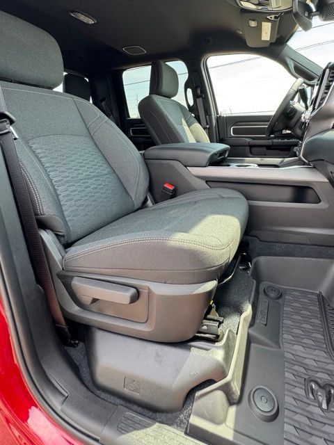 New 2027 RAM 3500 Big Horn AWD/4WD image 14