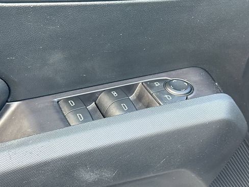 Used 2023 Chevrolet Colorado Trail Boss w/ LPO, Skid Plate Package AWD/4WD image 12