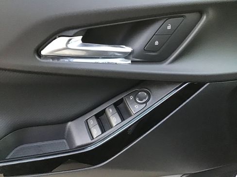 New 2026 Chevrolet Equinox LT image 15