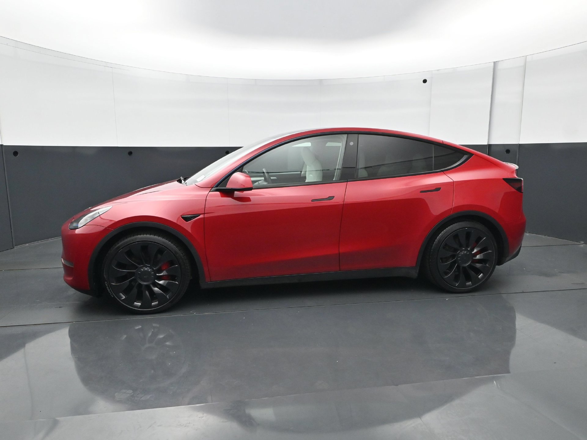 Used 2022 Tesla Model Y Performance AWD/4WD image 3