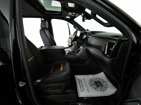 Used 2024 GMC Sierra 2500 AT4 w/ AT4 Premium Plus Package image 22