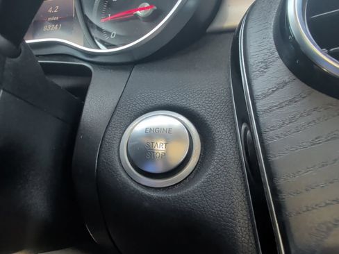 Used 2019 Mercedes-Benz GLC 300 image 33