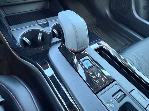 Used 2024 Toyota Prius Prime XSE Premium image 24