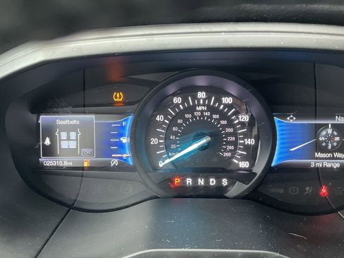 Used 2024 Ford Edge Titanium w/ Equipment Group 301A image 12