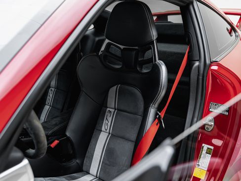 Used 2019 Porsche 911 GT3 RWD image 6