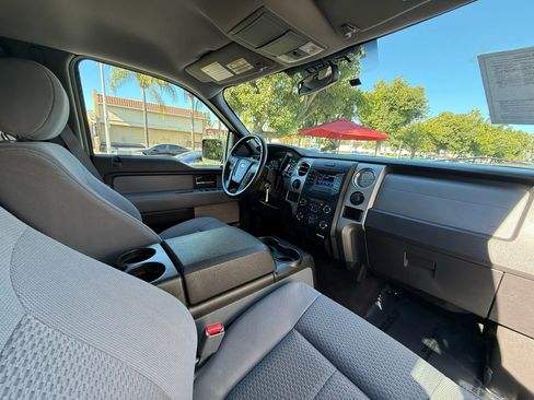 Used 2013 Ford F150 XLT w/ Luxury Equipment Group image 8