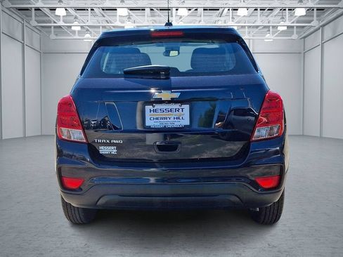 Certified 2021 Chevrolet Trax LS AWD/4WD image 6